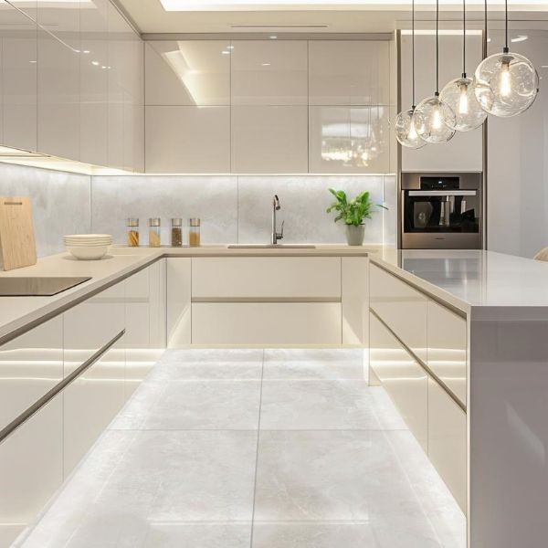 Picture of Diamond Dust White Polished Tile 60x120 cm